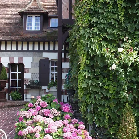 Gypsy Hotel 3*
