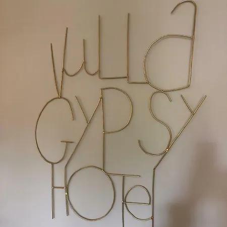 Ξενοδοχείο Gypsy